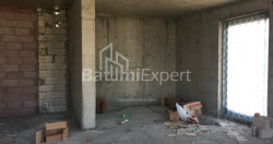 آپارتمان 74.7 متر مربع - شریف خیمشیاشویلی, باتومی, گرجستان