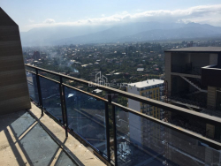 آپارتمان 1-комн 40.2 m² - کلانتر خیمشیاشویلی, Batumi