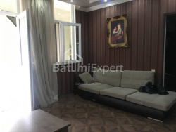 آپارتمان 160 متر مربع - زورابا گورگیلادزه, باتومی, گرجستان