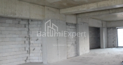 آپارتمان 172.49 متر مربع - لخ و ماریا کاچینسکی, Batumi, گرجستان